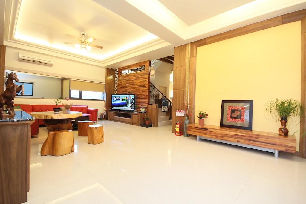 Weiden House Apartment Luodong Bagian luar foto