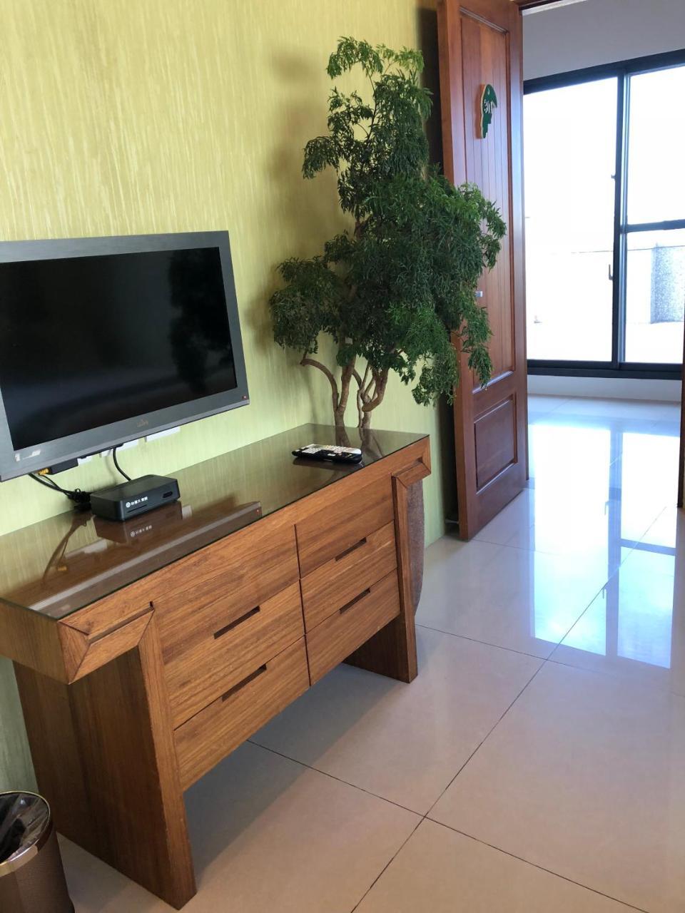 Weiden House Apartment Luodong Bagian luar foto