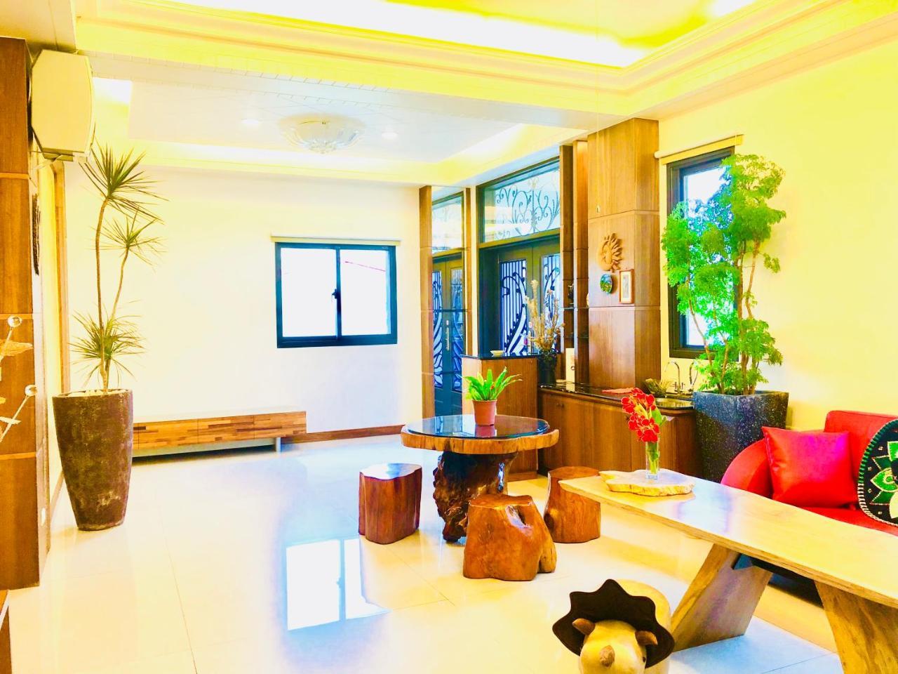 Weiden House Apartment Luodong Bagian luar foto